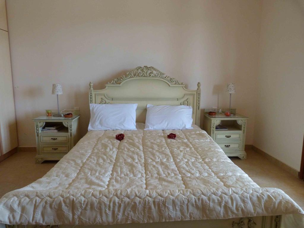 The Garden Villas Maleme Rom bilde