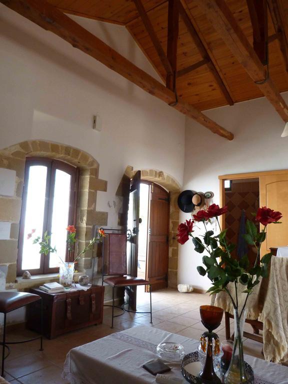 The Garden Villas Maleme Rom bilde