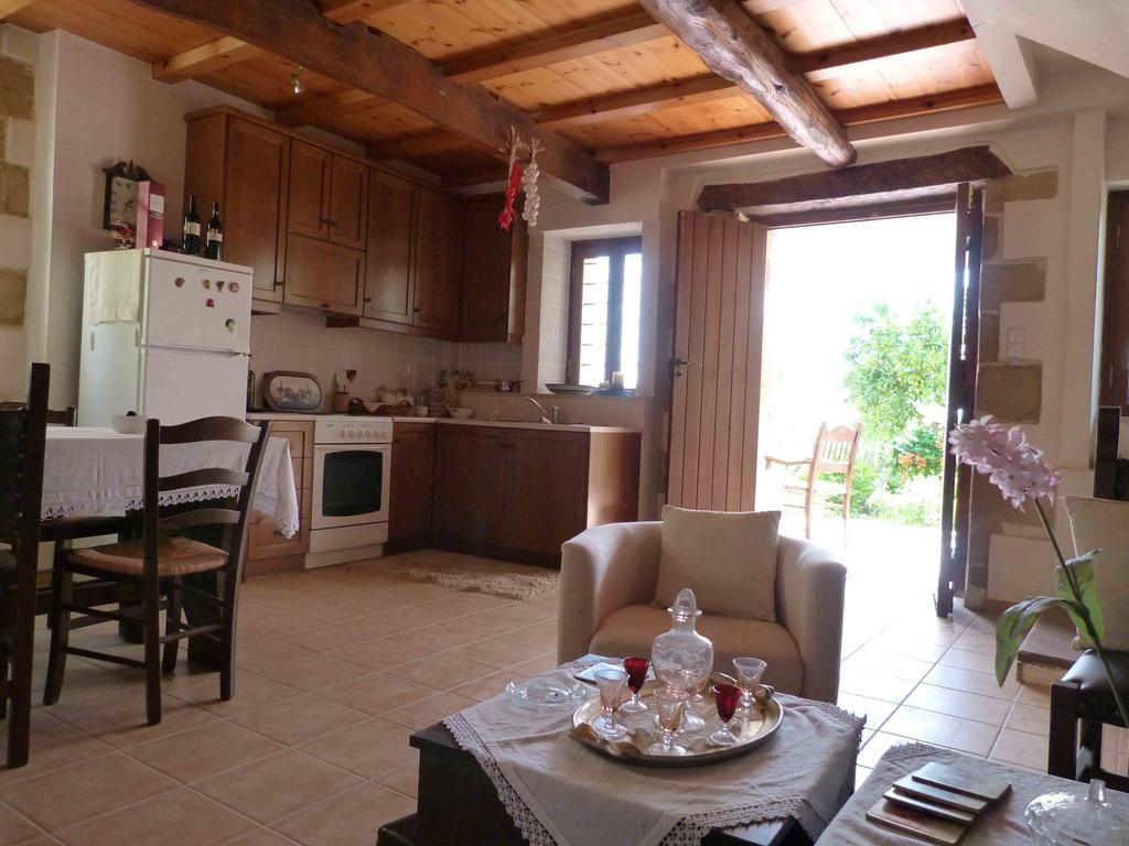 The Garden Villas Maleme Rom bilde